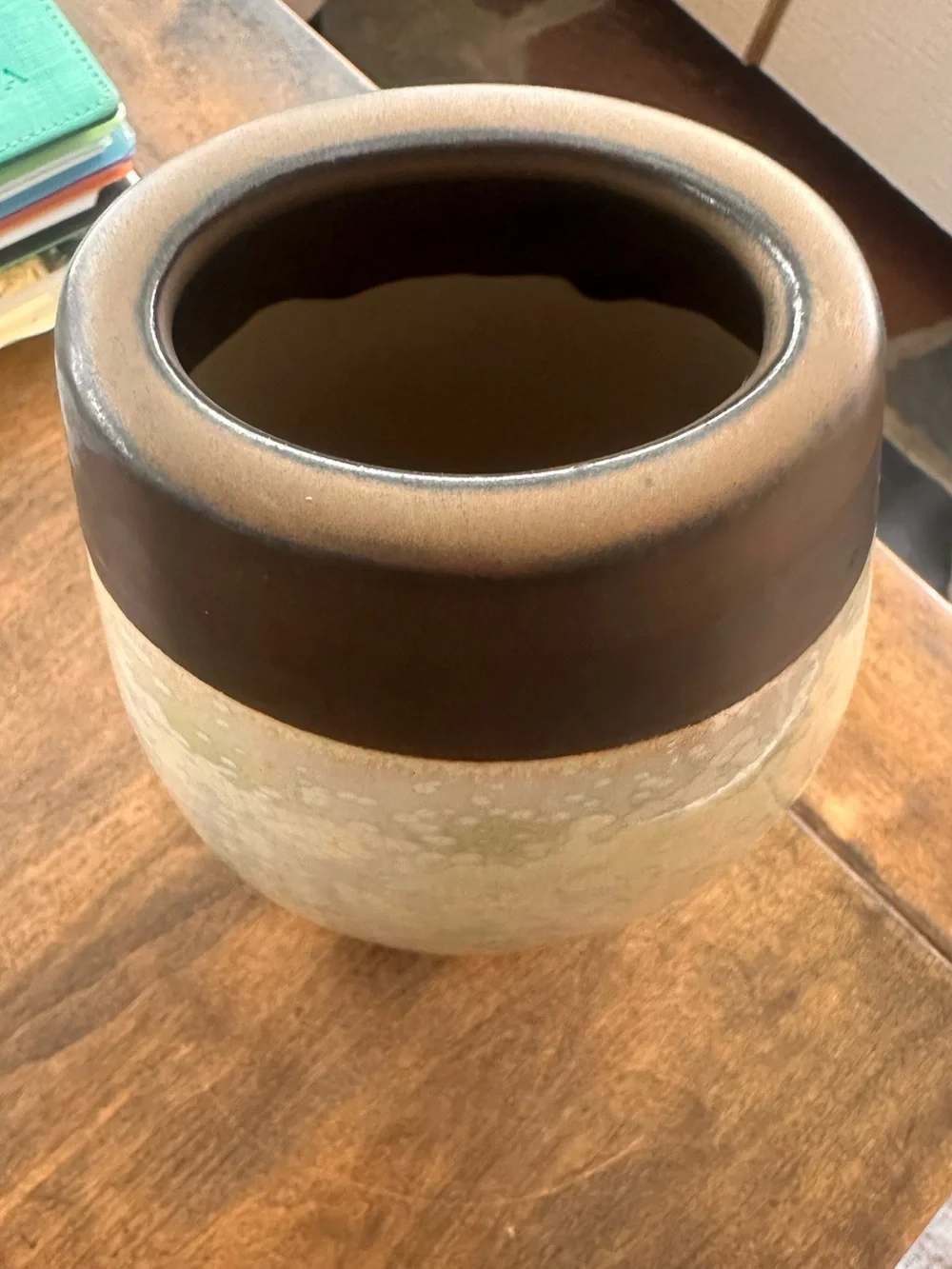 Pier 1 Imports Vintage Mottled Green Ceramic Vase